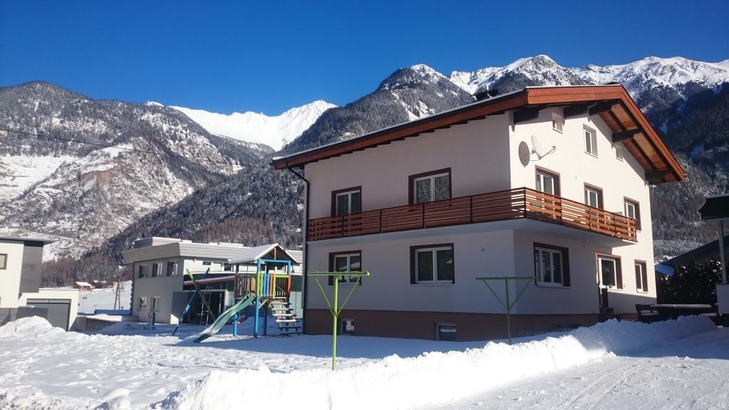Apartament Haus Attos Umhausen Zewnętrze zdjęcie